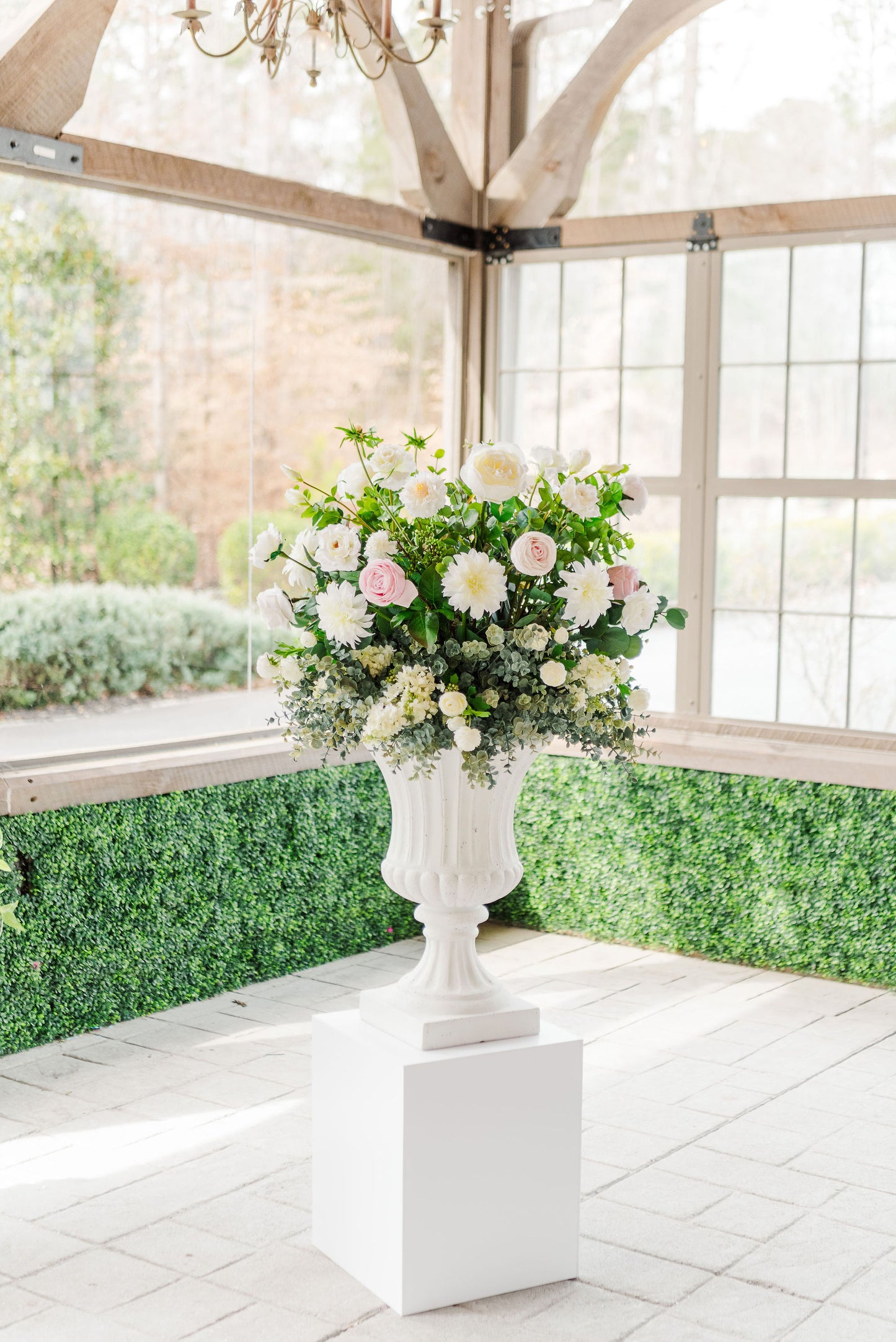 ✨The Penelope Floral Urns (Set of 2)